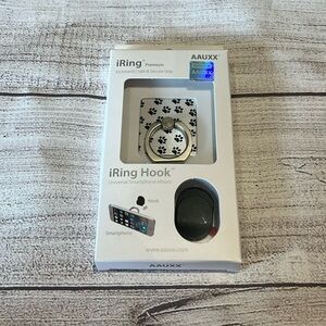 NWT iRing Paw Print Wearable Adhesive Phone Stand & Mount for Mobile Devices